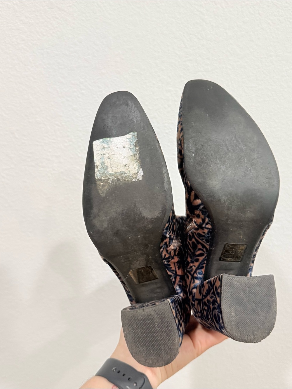 Free People Floral Velvet Ankle Boots Boho Western Coastal Cowgirl Size 6.5 (37) - Picture 5 of 7